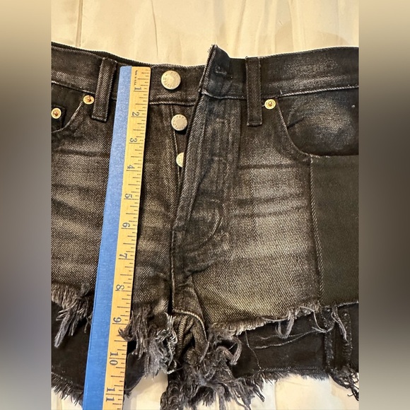 Free People We the Free Black Jean Shorts Cutoffs Shorts 24(b3 - Picture 9 of 12